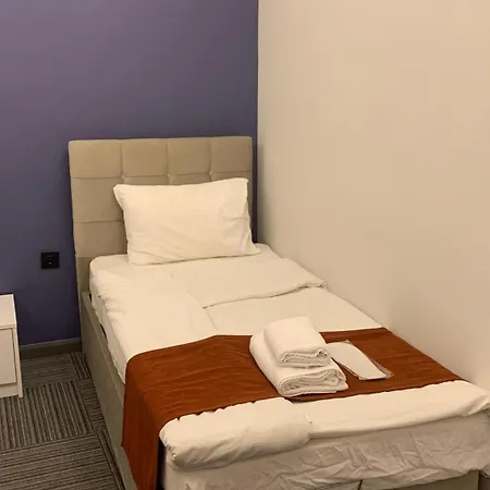 Vira Hotel Eskiomerler