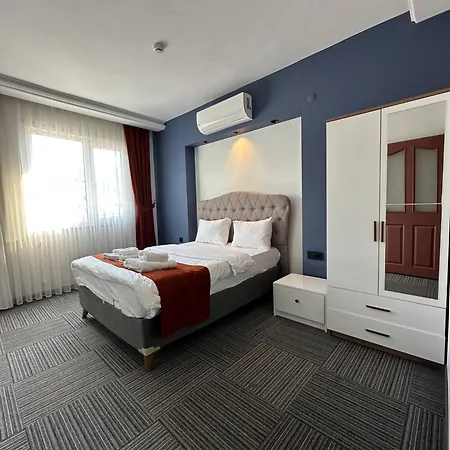 Vira Hotel Eskiomerler